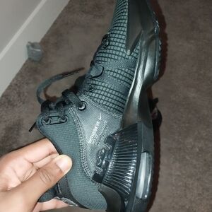 Nike Men's Black Athletic Shoes